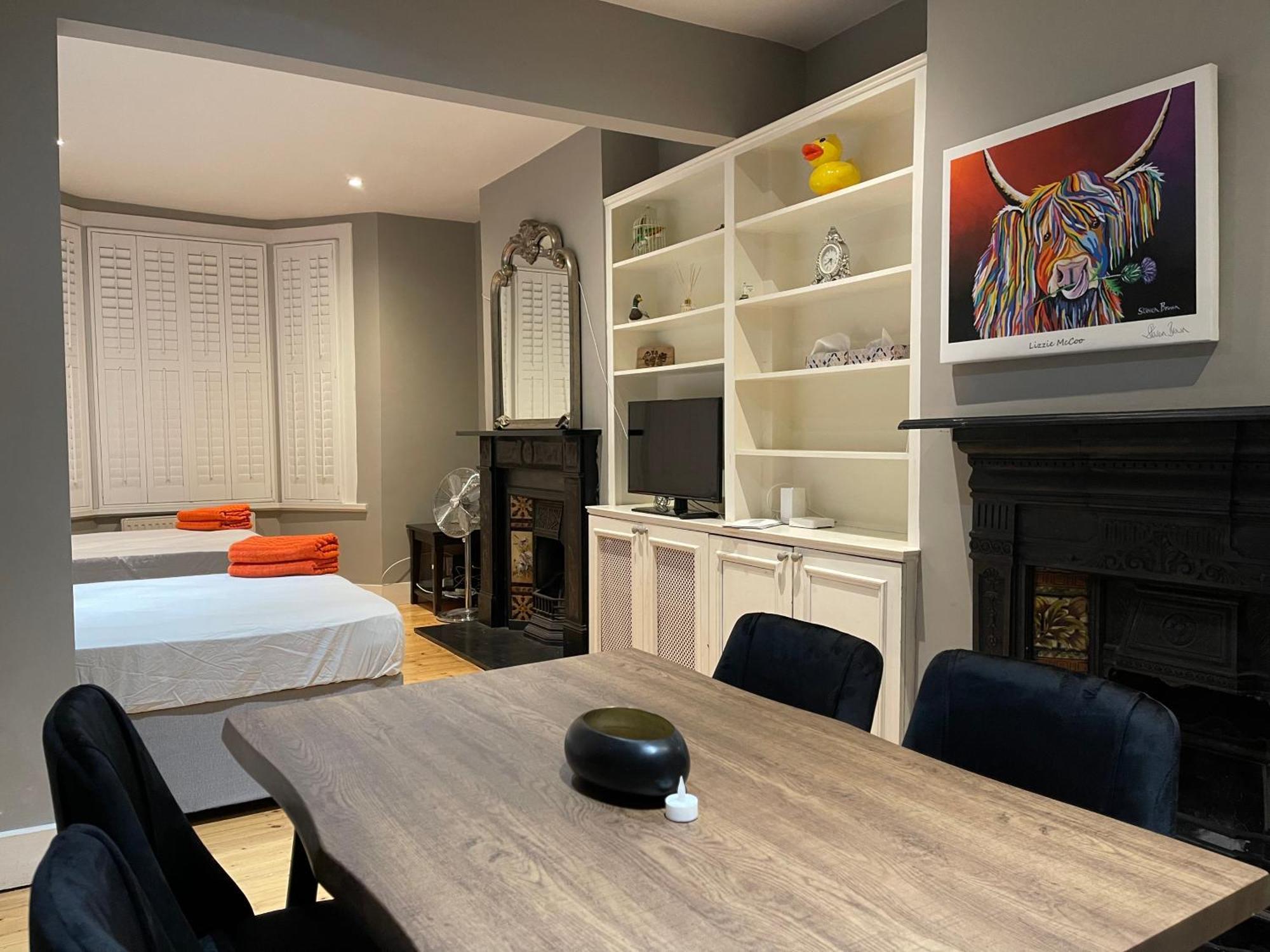 Home In Greenwich Near The O2 런던 외부 사진