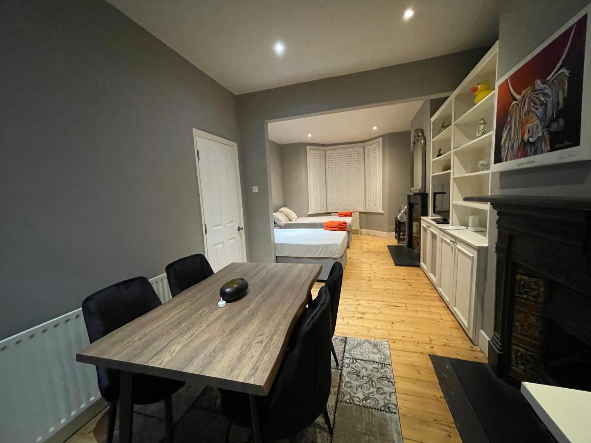 Home In Greenwich Near The O2 런던 외부 사진