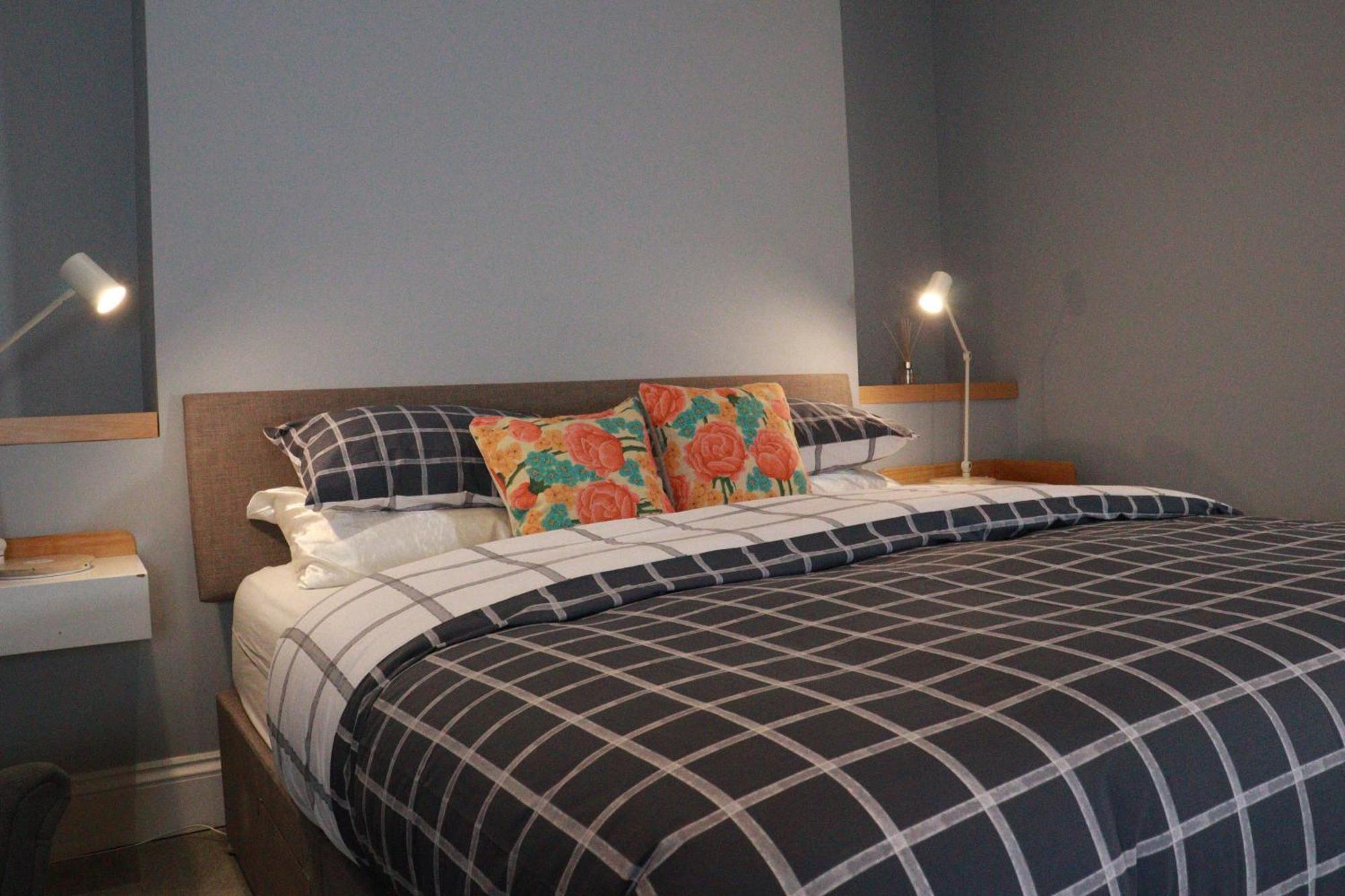 Home In Greenwich Near The O2 런던 외부 사진